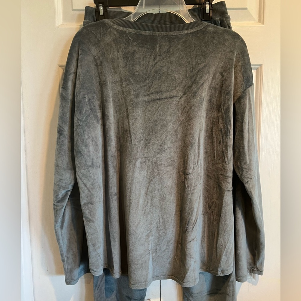 2pc Matching Soft Gray Pj / Lounge Set - “I’d Rat… - image 6